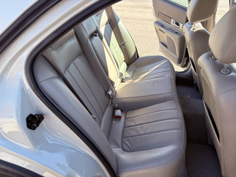 2004 Lincoln LS Luxury