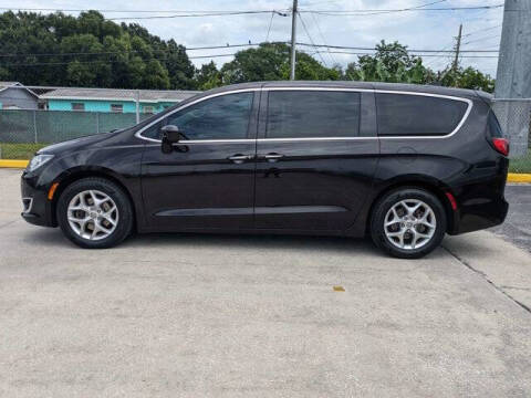2019 Chrysler Pacifica Touring Plus