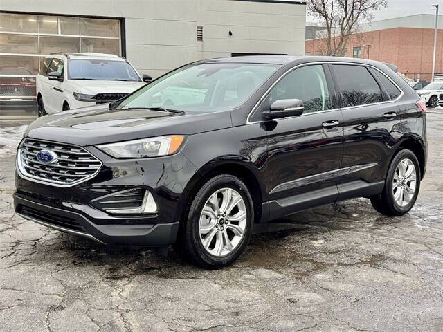2024 Ford Edge Titanium