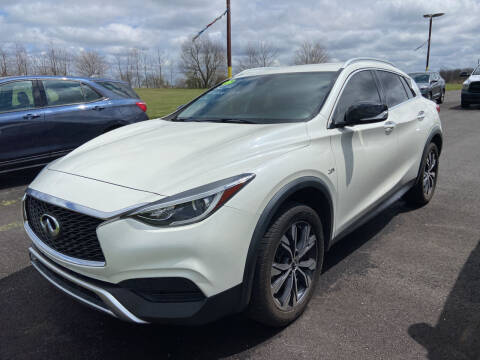 2017 Infiniti QX30 for sale at EAGLE ONE AUTO SALES in Leesburg OH