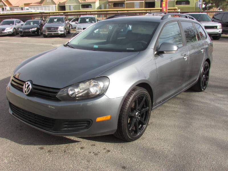 2011 Volkswagen Jetta SportWagen S photo 5