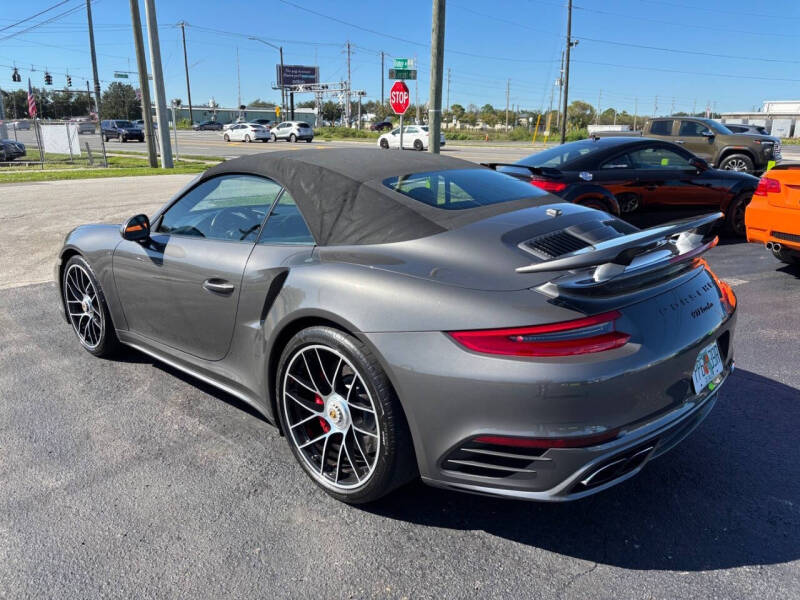 2017 Porsche 911 Turbo