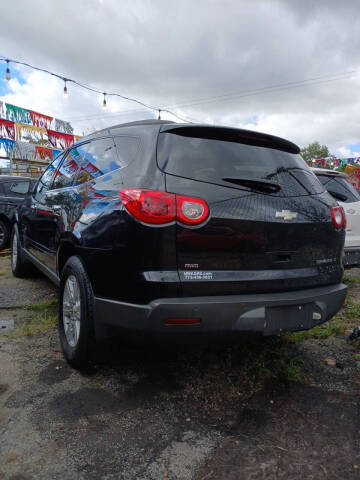 2011 Chevrolet Traverse LT