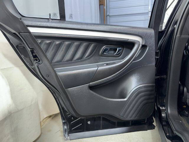 2016 Ford Taurus SEL