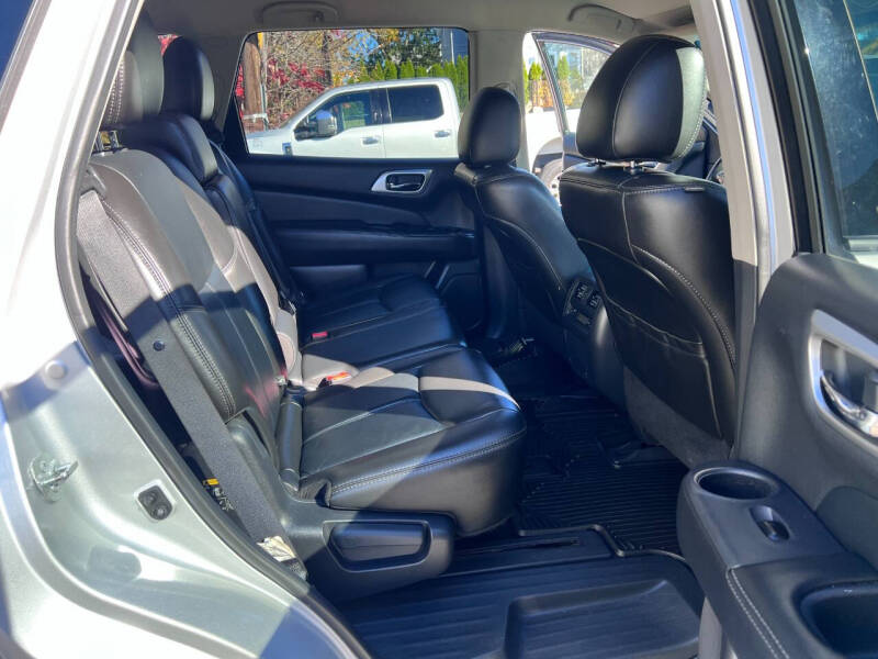 2014 Nissan Pathfinder SL