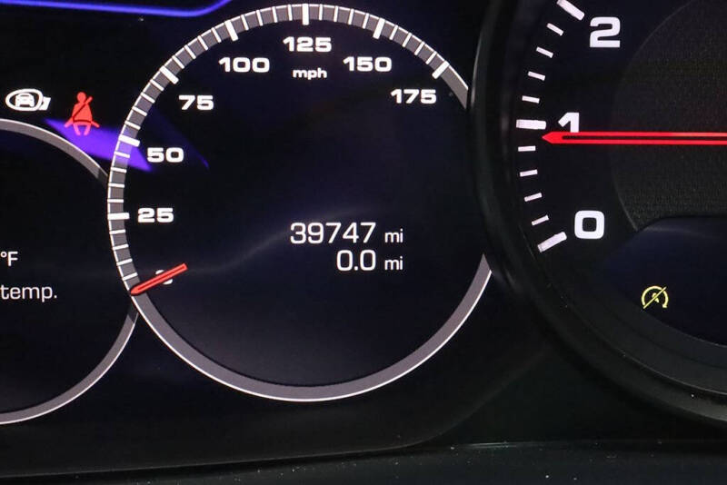 2021 Porsche Cayenne Coupe