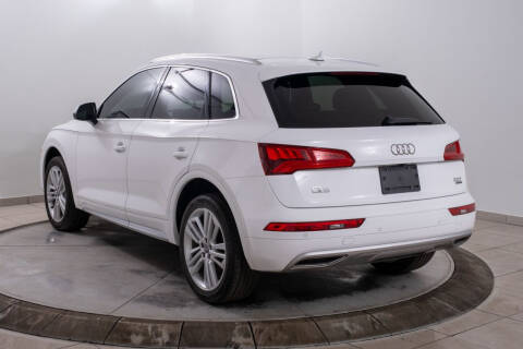 2018 Audi Q5 2.0T quattro Premium Plus