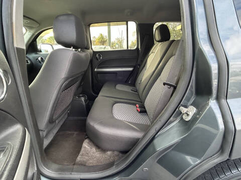 2011 Chevrolet HHR LT