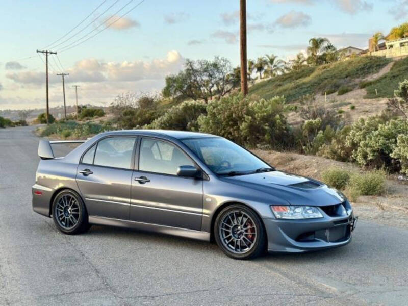 2005 Mitsubishi Lancer Evolution MR's photo