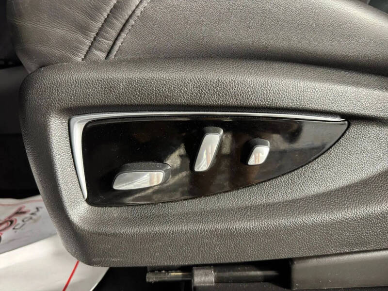 2019 Cadillac Escalade ESV Luxury