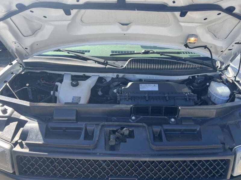 2021 Chevrolet Express 2500