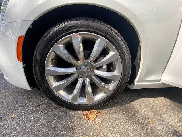 2020 Chrysler 300 Limited