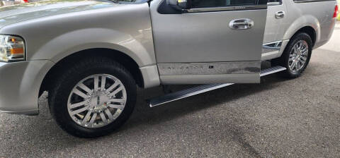 2010 Lincoln Navigator L