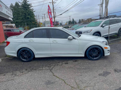 2012 Mercedes-Benz C-Class