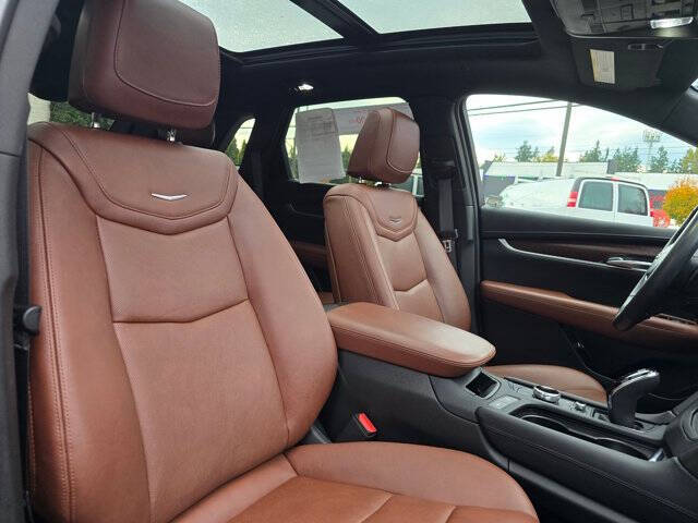 2024 Cadillac XT5 Premium Luxury