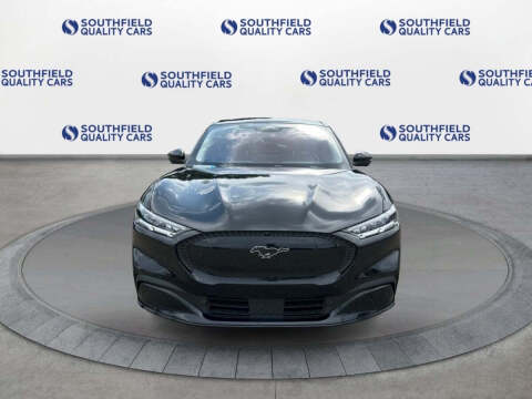 2021 Ford Mustang Mach-E California Route 1