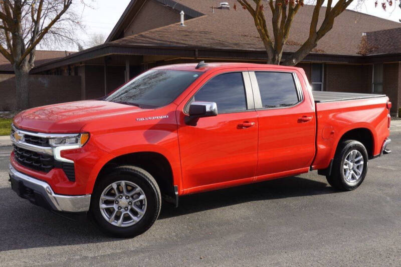 2022 Chevrolet Silverado 1500 LT's photo