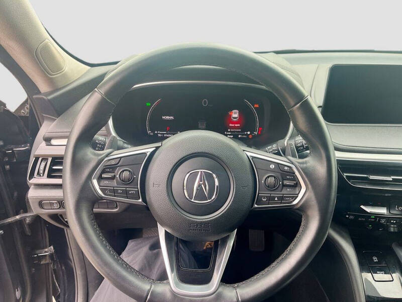 2024 Acura MDX w/Tech