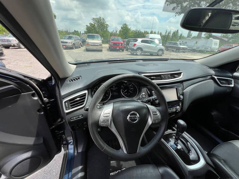 2016 Nissan Rogue SL