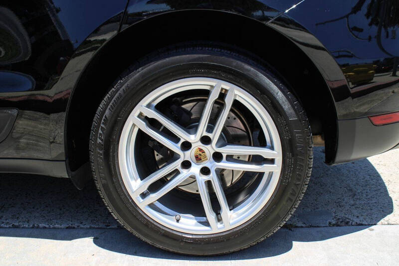 2021 Porsche Macan