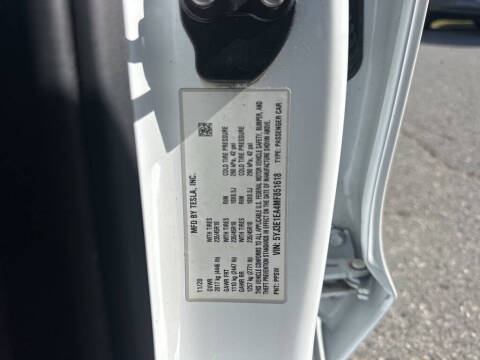 2021 Tesla Model 3 Standard Range Plus