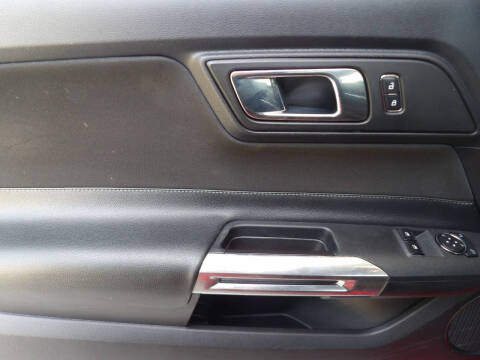 2015 Ford Mustang V6