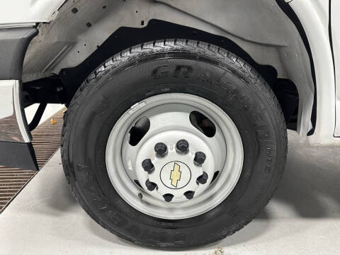 2022 Chevrolet Express 3500