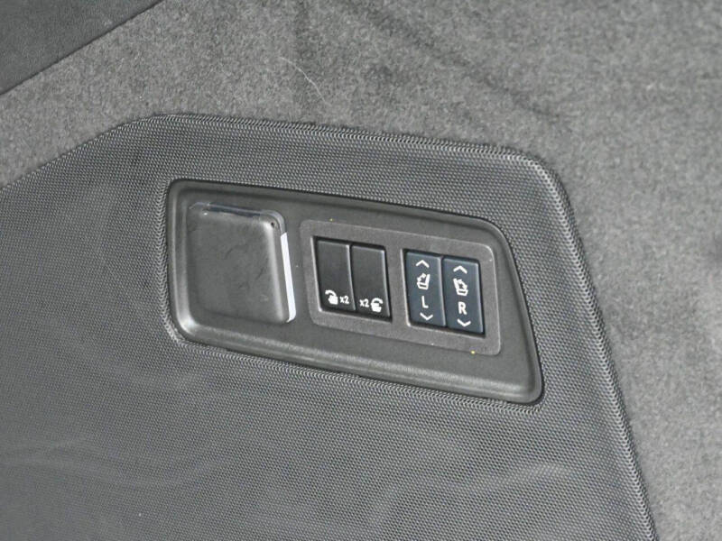 2024 Cadillac Escalade Premium Luxury Platinum