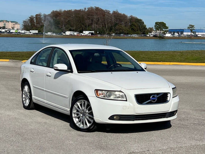 2011 Volvo S40 for sale at EASYCAR GROUP in Orlando FL