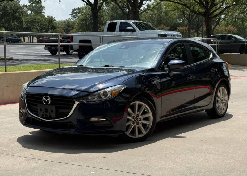 2017 Mazda MAZDA3 Touring