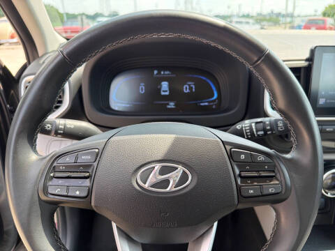 2025 Hyundai Venue SEL