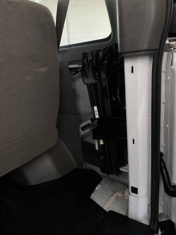 2017 Chevrolet Express LS 2500