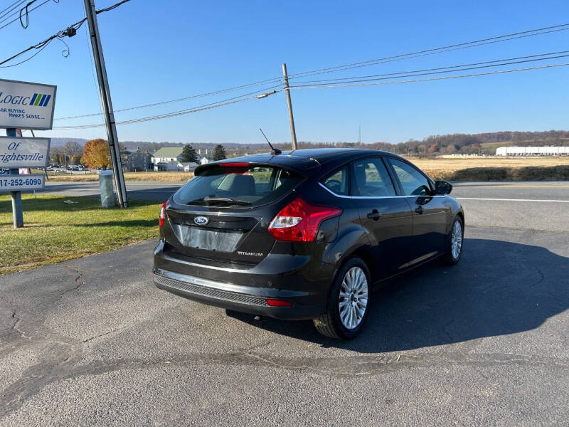 2012 Ford Focus Titanium photo 5