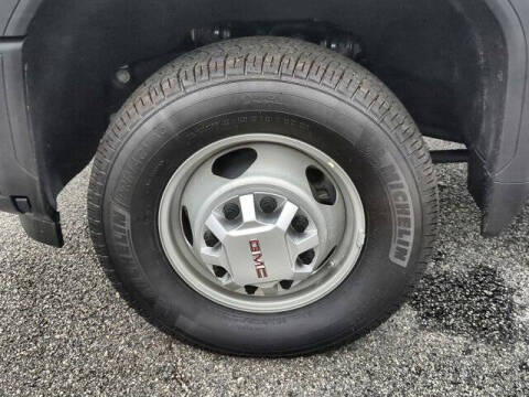 2025 GMC Sierra 3500HD CC Pro