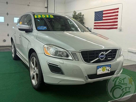 2013 Volvo XC60 T6 R-Design Platinum