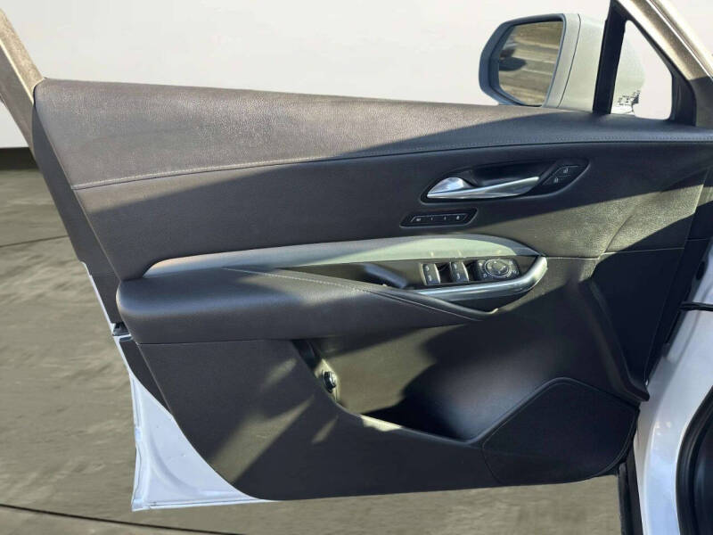 2020 Cadillac XT4 Premium Luxury