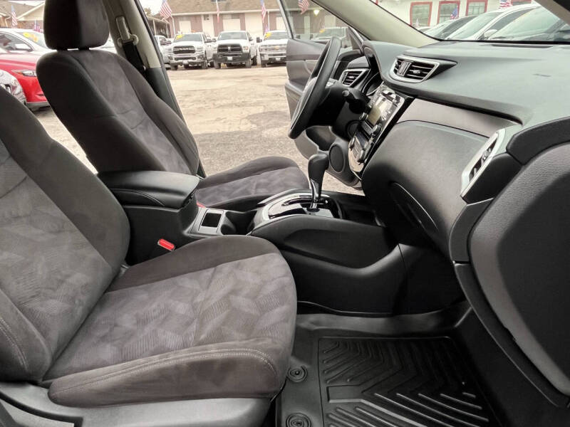 2015 Nissan Rogue SV