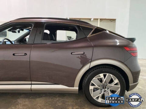 2024 Genesis GV60 Standard