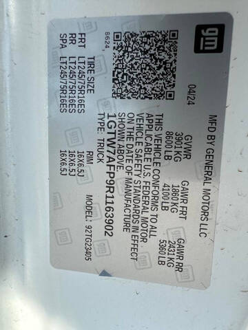 2024 GMC Savana 2500