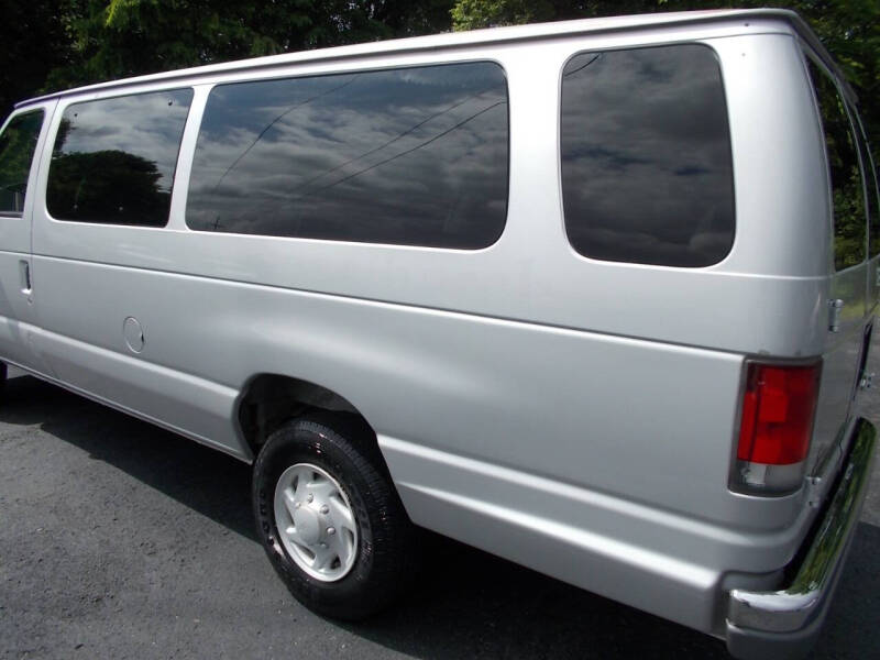 1999 Ford E-350 XLT SD