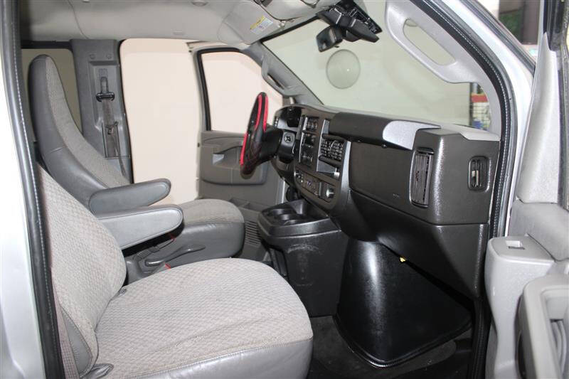 2021 Chevrolet Express LT 2500