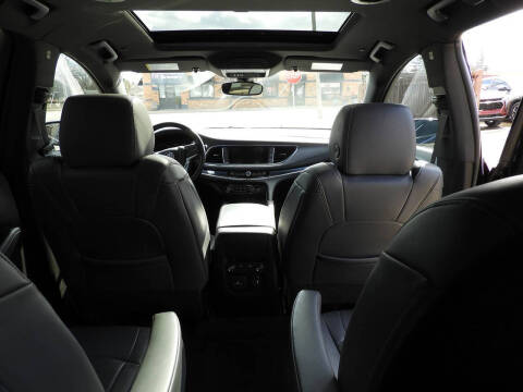 2022 Buick Enclave Essence
