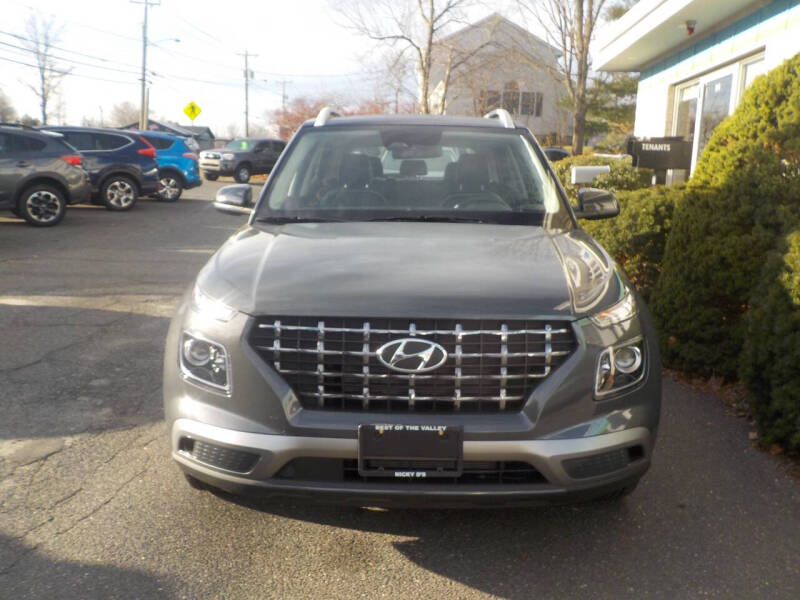 2025 Hyundai Venue SEL