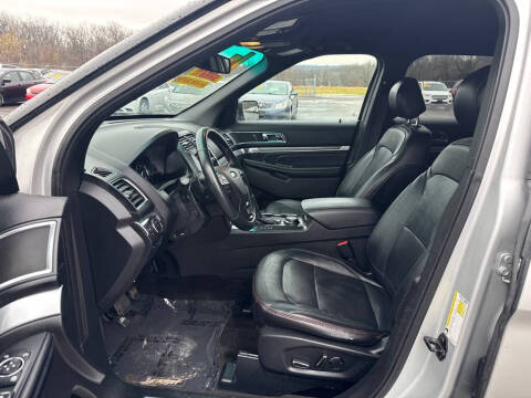 2017 Ford Explorer Sport