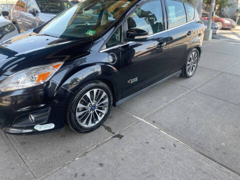 2017 Ford C-MAX Energi Titanium