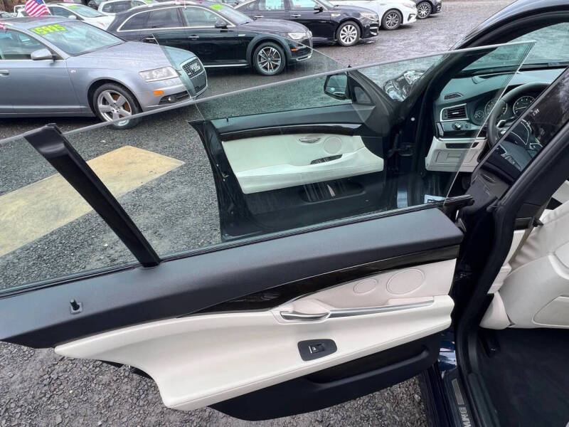 2016 BMW 5 Series 535i Gran Turismo