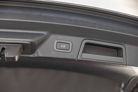 2020 Land Rover Range Rover Velar P250 R-Dynamic S