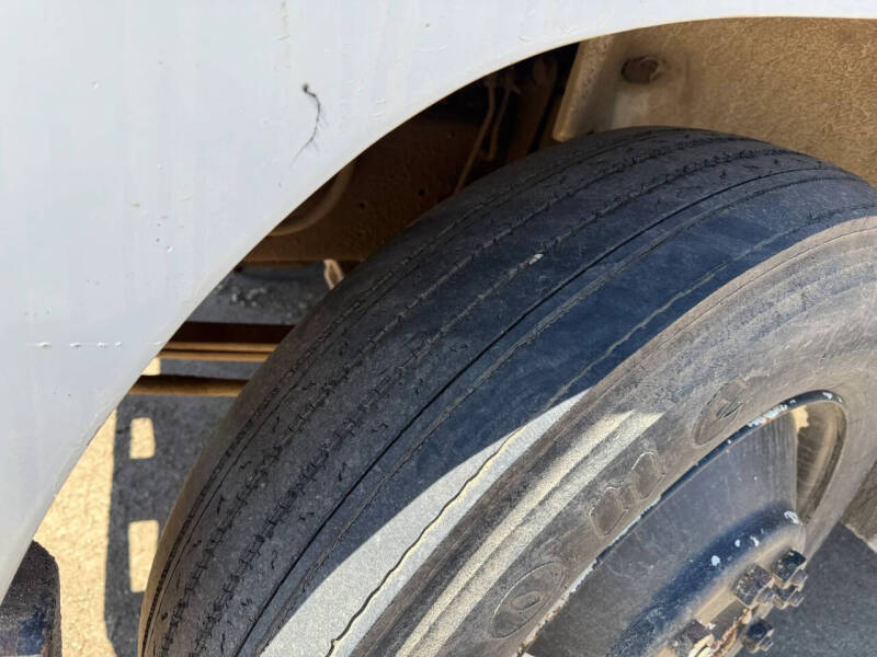 1992 Freightliner FL70