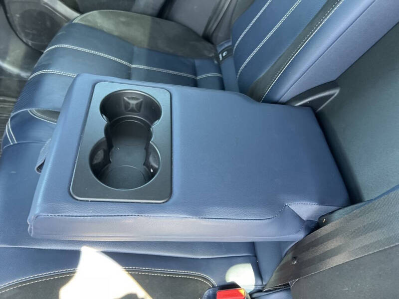 2021 Land Rover Range Rover Velar P250 R-Dynamic S