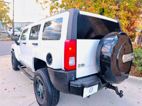 2007 HUMMER H3 Luxury